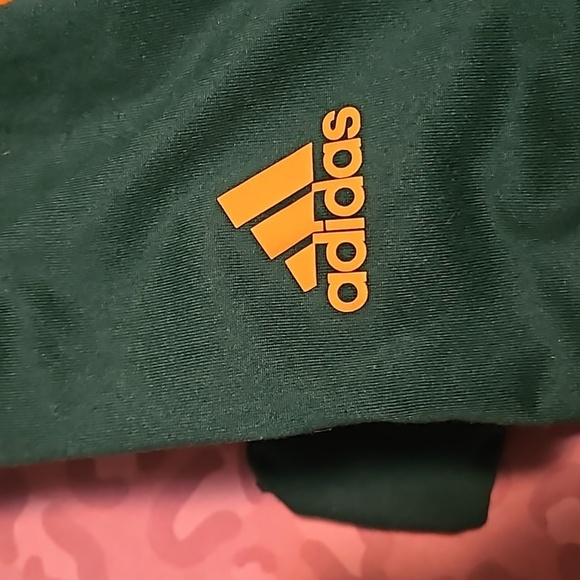 Rare Edmonton Eskimo Elks Adidas CFL hoodie - Picture 4 of 4